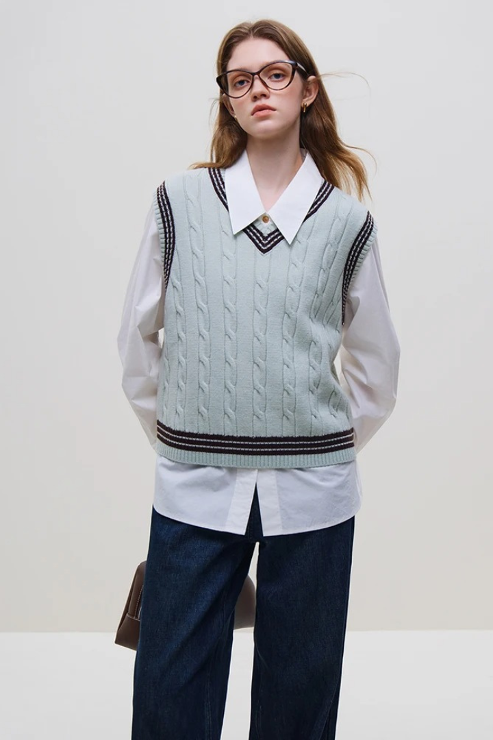 Knit Sleeveless Pullover